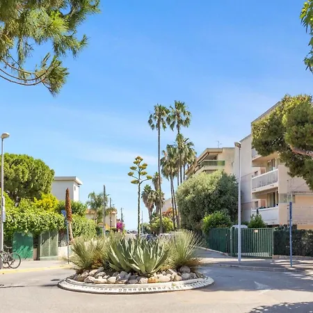 Апартаменты Le Mimosa - Calm - Spacious - 200m From The Sea - Parking